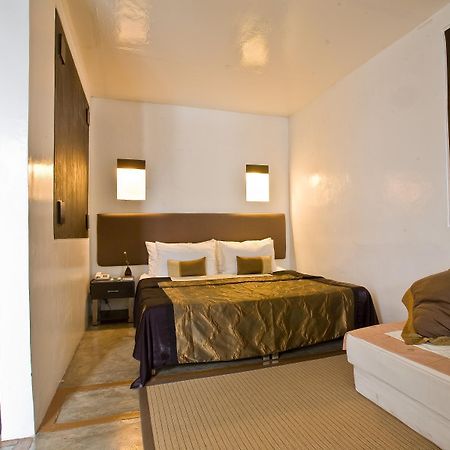 T House Hotel Tagaytay City Eksteriør billede